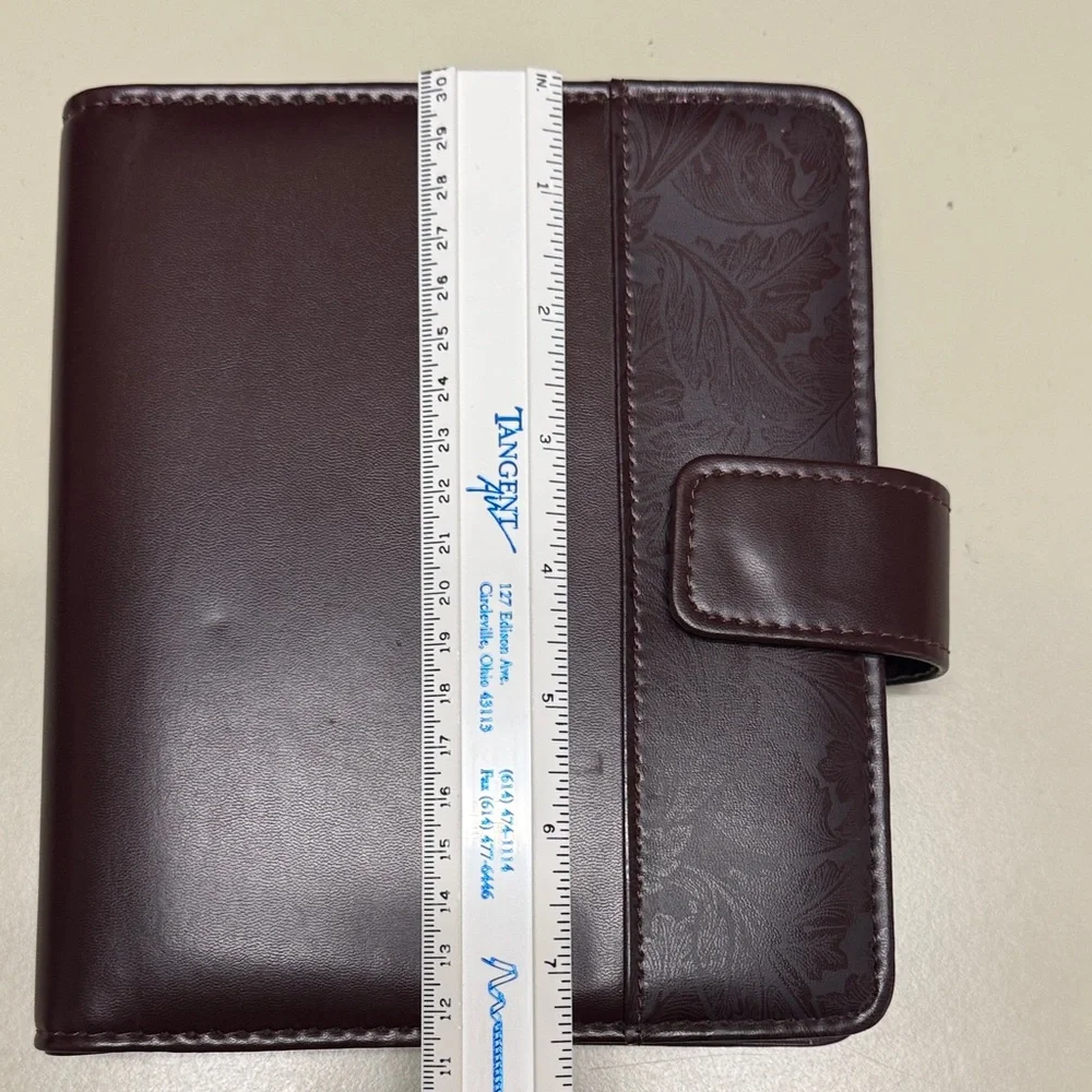 Dayplanner  Elegant Embossed -calendar